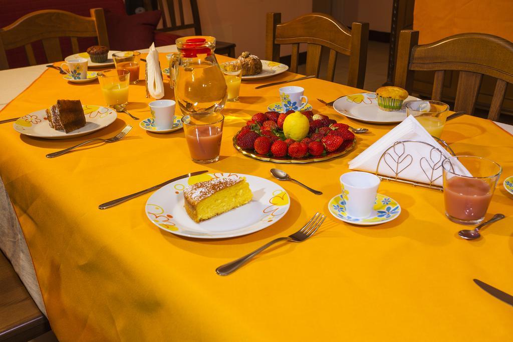 リポスト Siciliaetnamare Bed & Breakfast エクステリア 写真